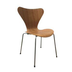 Butterfly Chair in Natural Cherry, Arne Jacobsen, Fritz Hansen