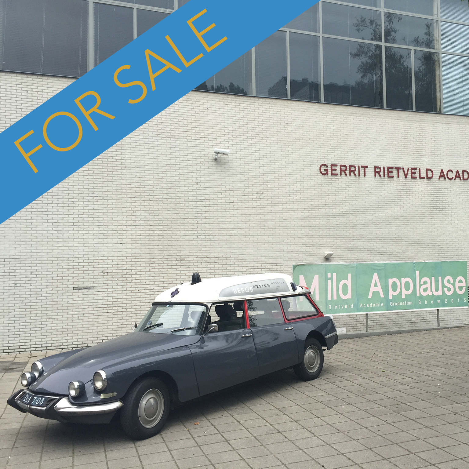 Super Rare Old Front Citroen, in Breaks, DS Ambulance 1967, from Paris - Image 13