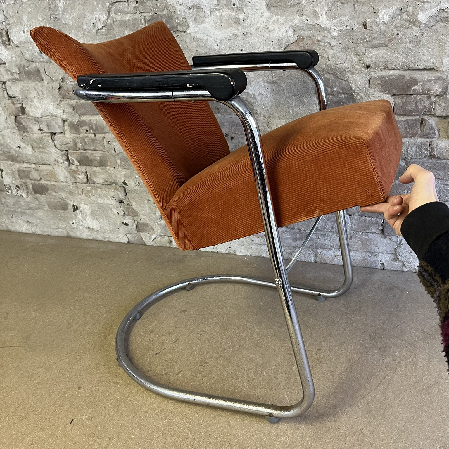 S 169, Tubular Easy Chair in Orange Light Brown Manchester with Wooden Armrests and Upholstery Unique Tilt Mechanism De Cirkel - Image 14