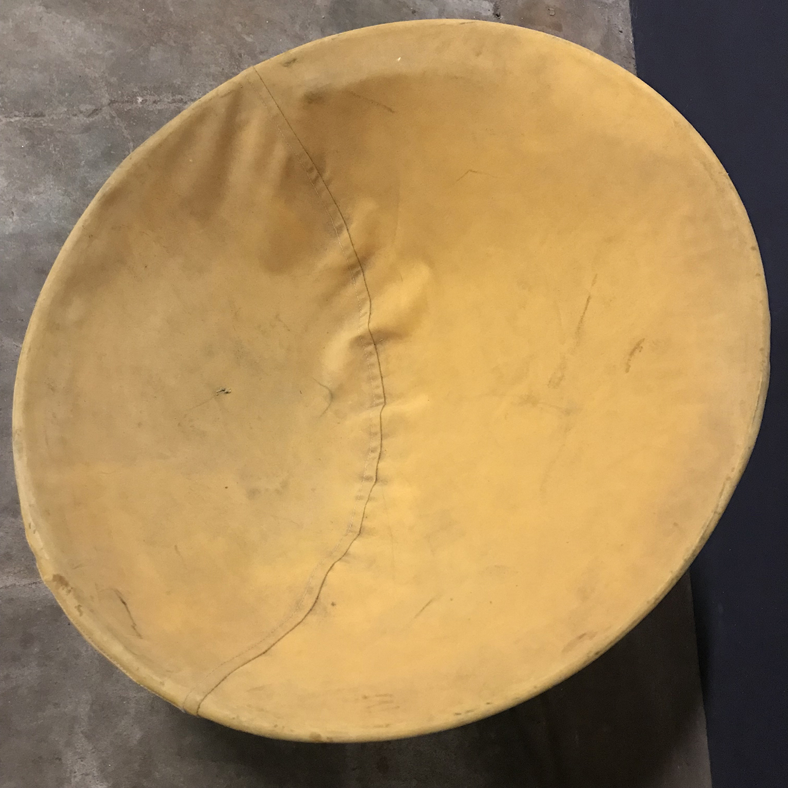 Elegant Sixties Hammock Chair with White Base in Style of Ferrari and Hardoy Plus Bertoia - Image 10