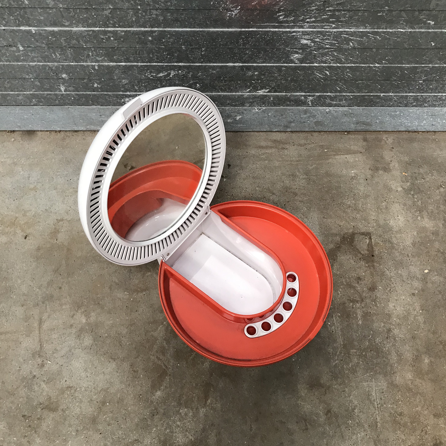 Unique portable Make Up Set with Light - Image 2