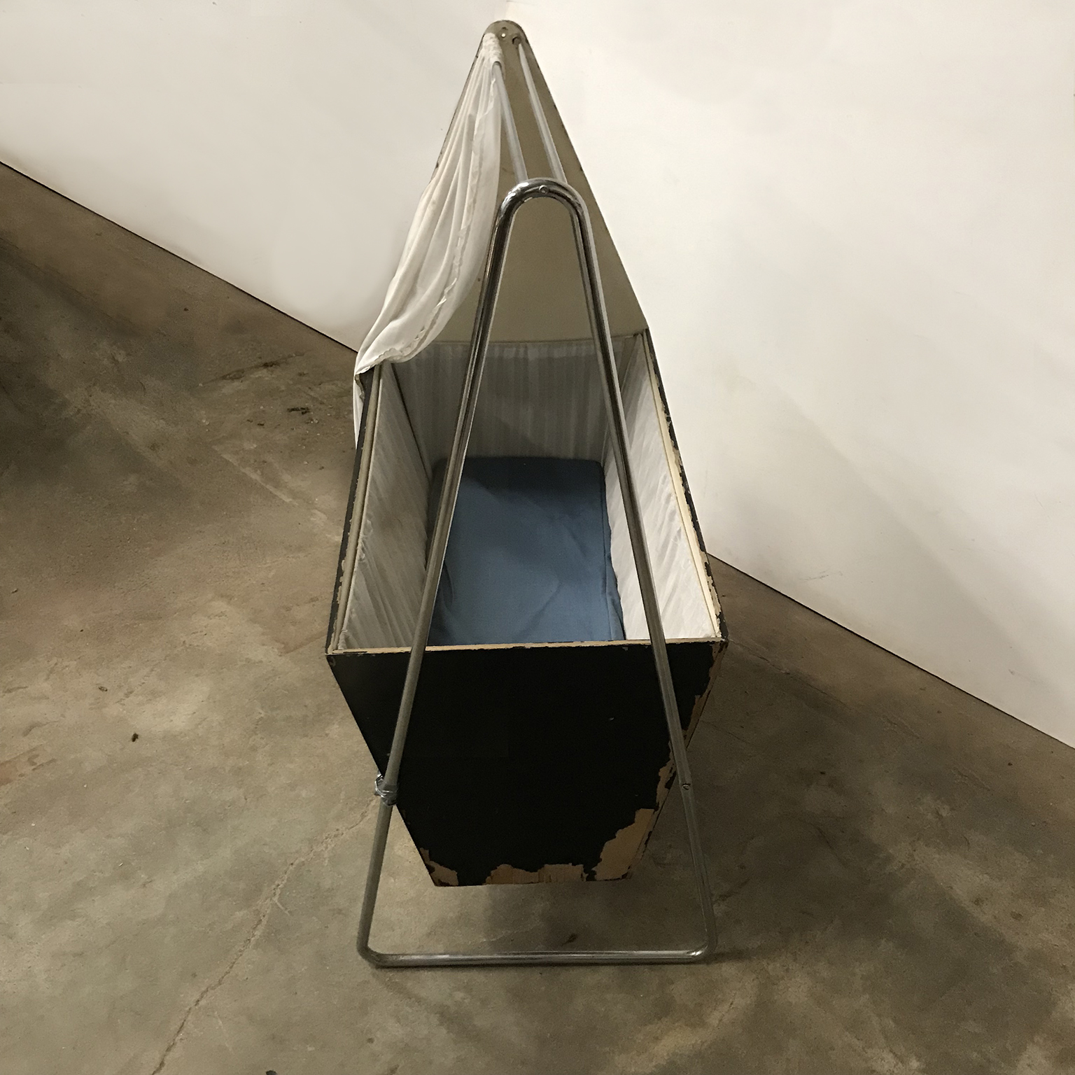 Museum Piece Unique Cradle Black Wood Chrome, circa 1930, Gispen - Image 3