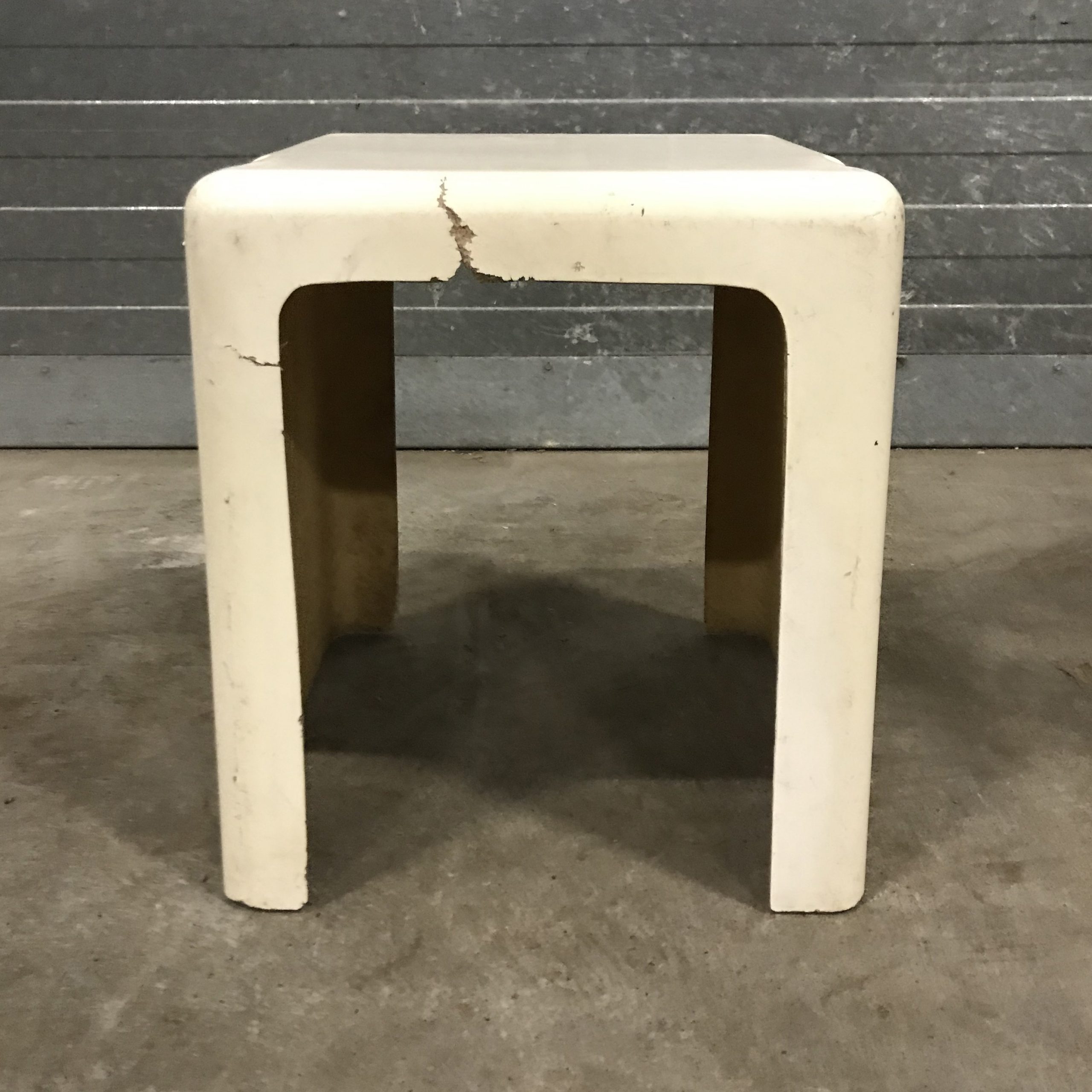 Rare 1970s Off-White Plastic Children Desk with Stool - Image 11