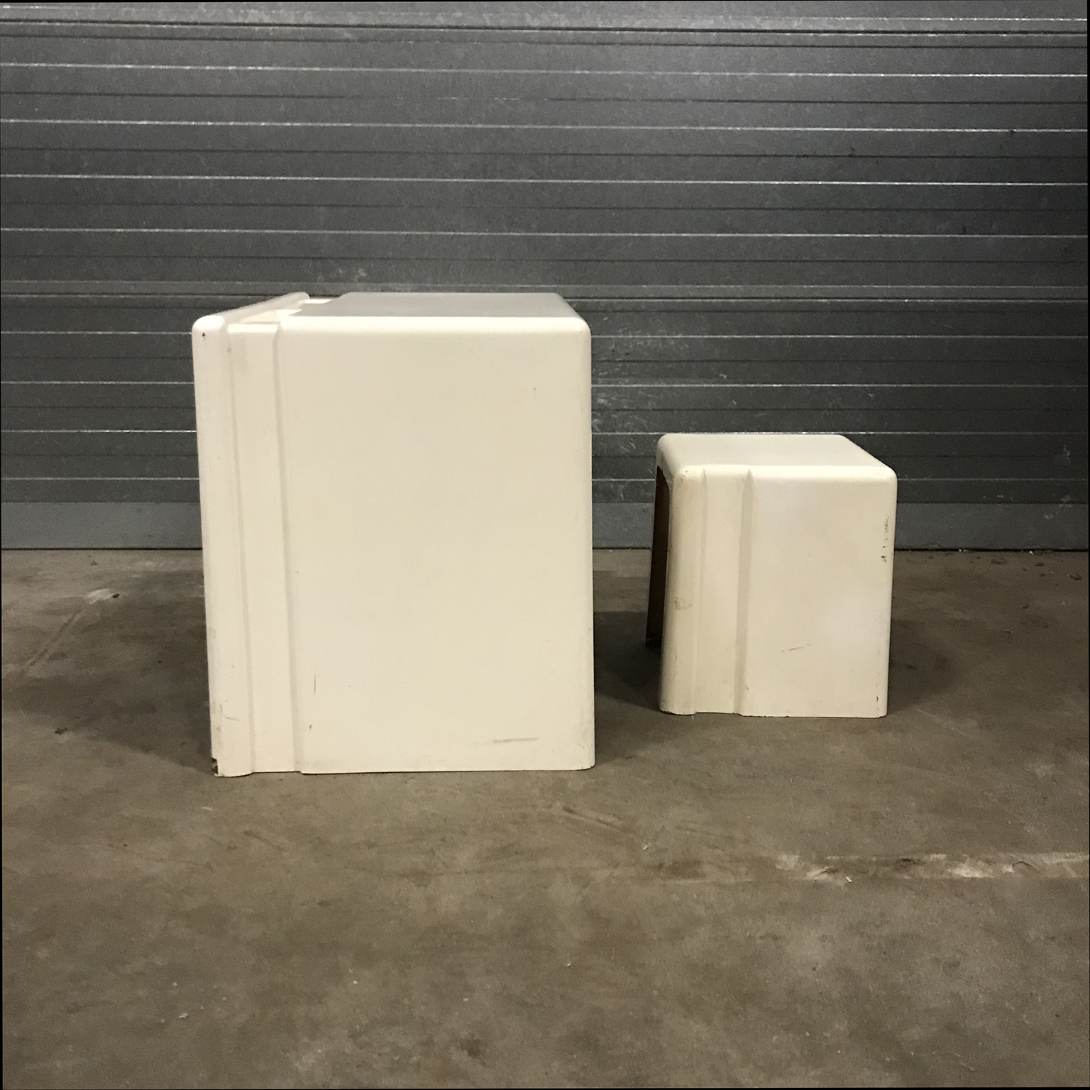 Rare 1970s Off-White Plastic Children Desk with Stool - Image 9