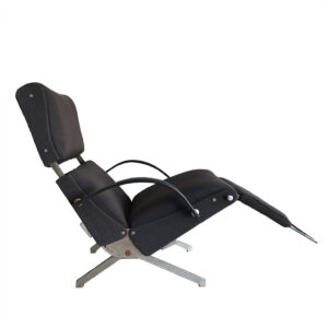 P40 Tecno Lounge Chair in original brown upholstery by Borsani