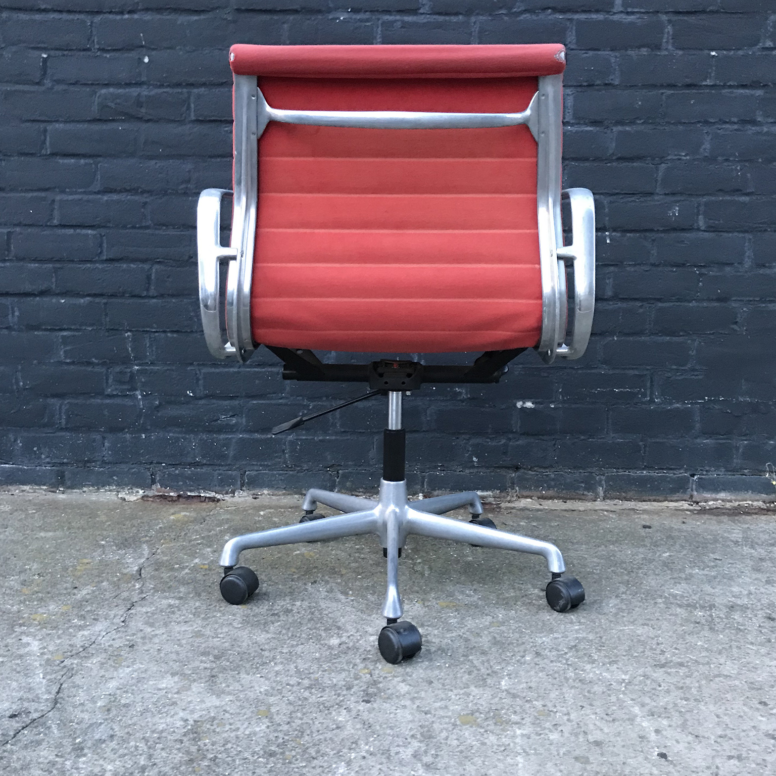 Red Adjustable Tilt Office Chair with Five Wheels, Ray & Charles Eames - Image 6