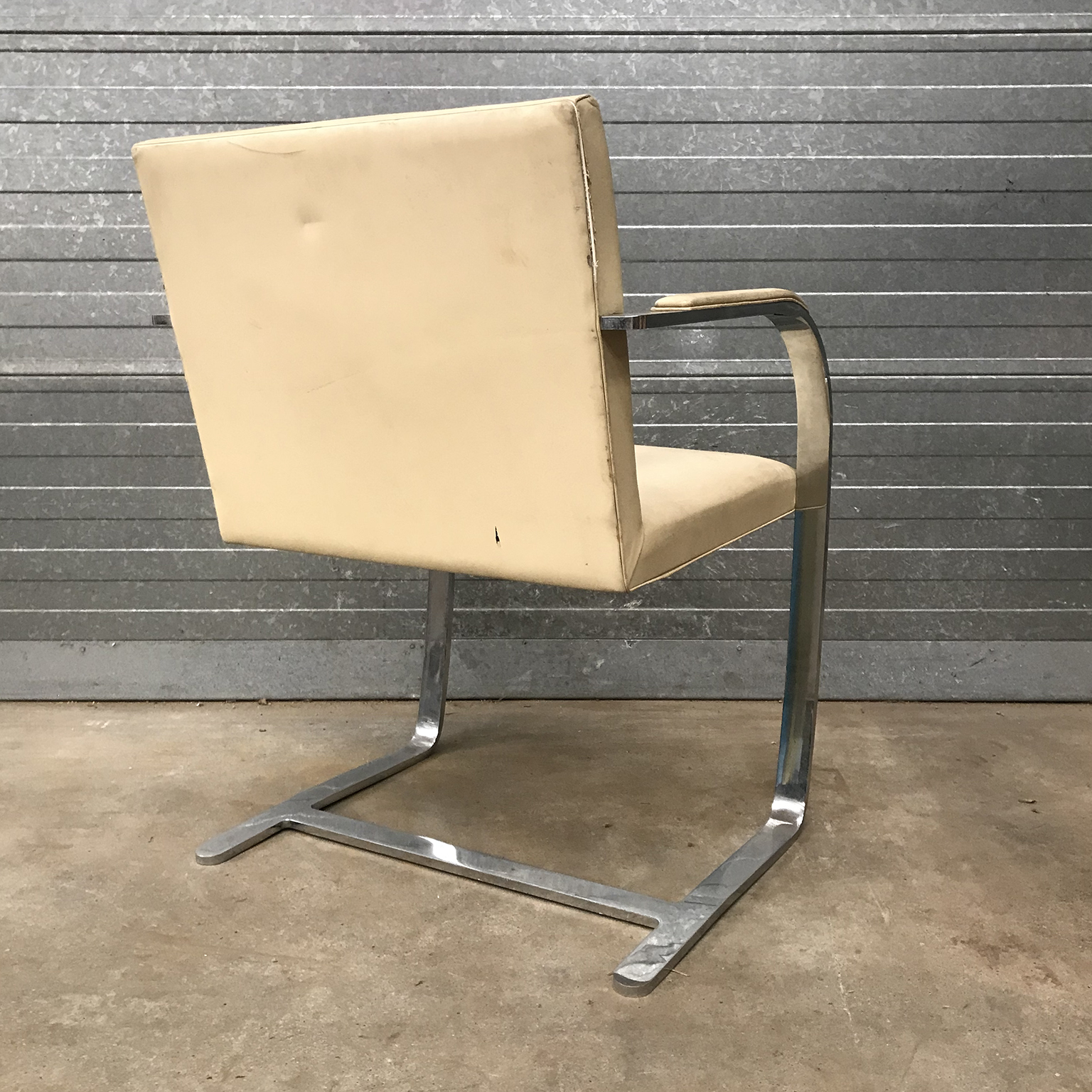 1930, Ludwig Mies van der Rohe, BRNO Flat Base Chair with Cream Leather - Image 5