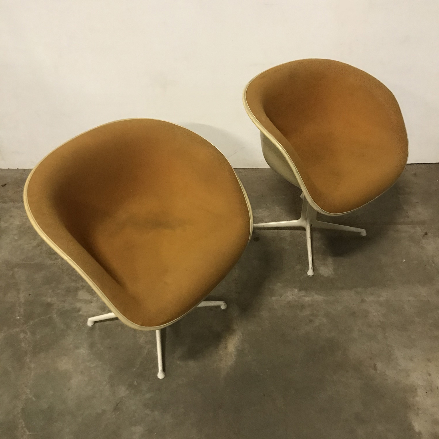 Original La Fonda Chairs by Miller in First Fabric, Ray & Charles Eames - Image 2