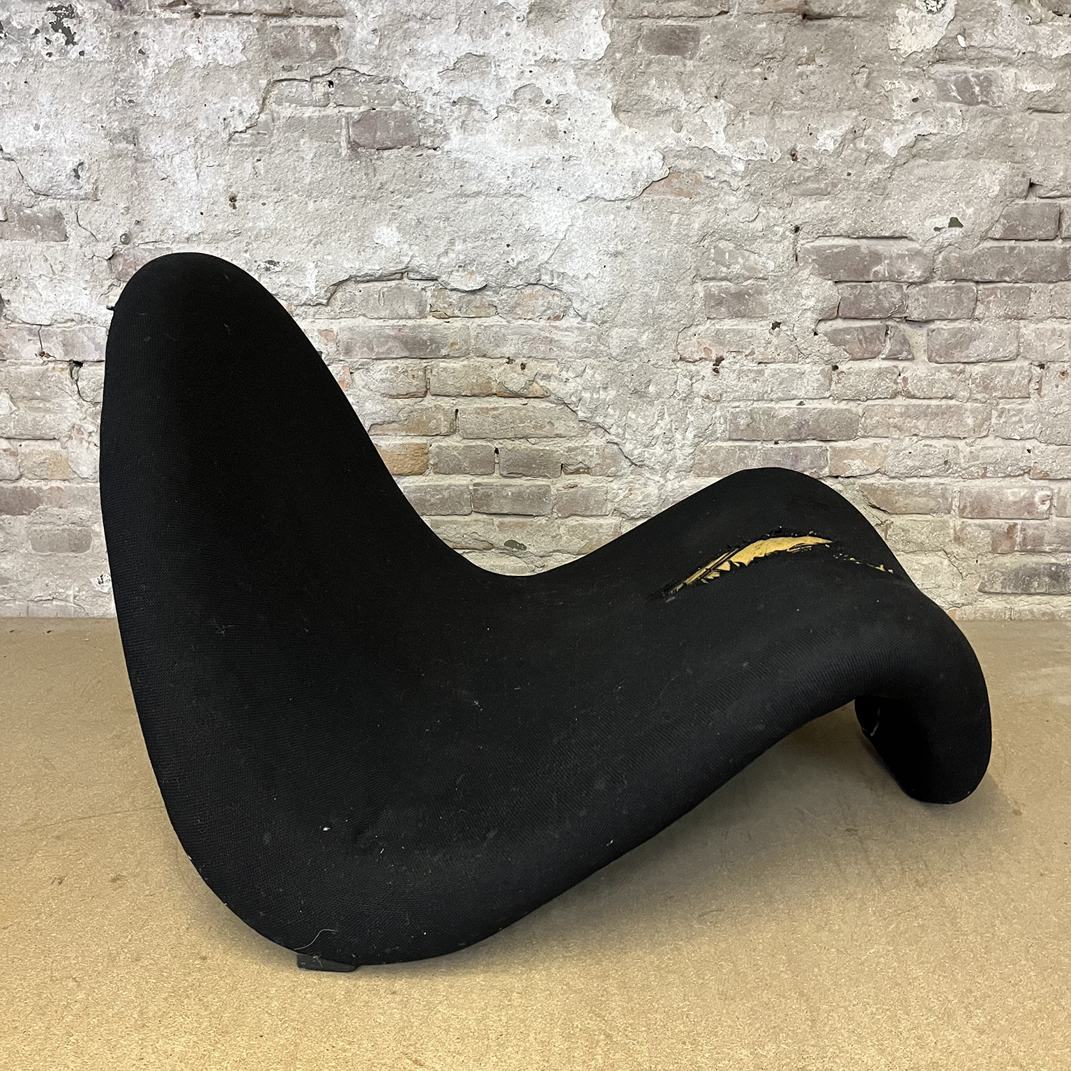 1967, Pierre Paulin, Tongue Lounge chair in Black Upholstery for Artifort - Image 4